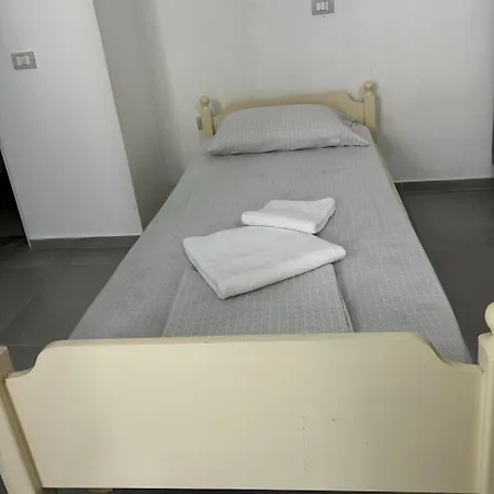 Apartment Holiday 1 Durres